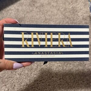 Anastasia Beverly Hills Riviera Striped Palette